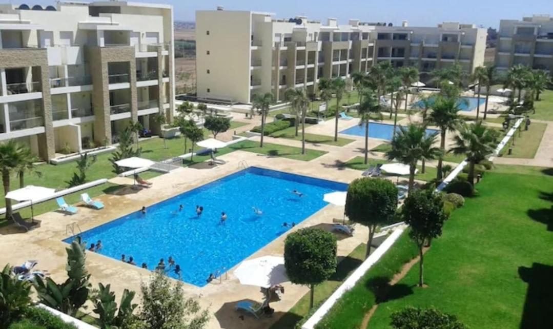 Plage Des Nations Apartment Sidi Bouqnadel Bilik gambar